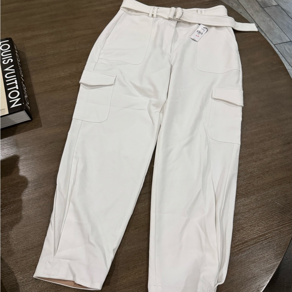 Express white/cream pants NWT 10R
